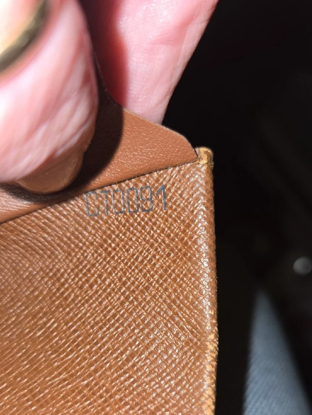 Authentic Louis Vuitton Monogram Porte-Monnaie Gousset coin purse